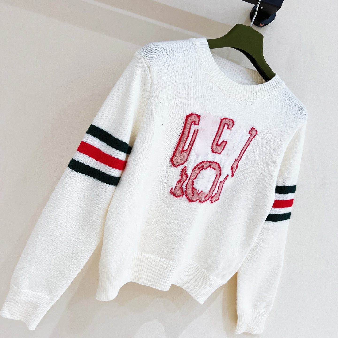 Designer knitwear jacquard letters logo sweet sister style autumn and winter ladies round neck long-sleeved knitted tops