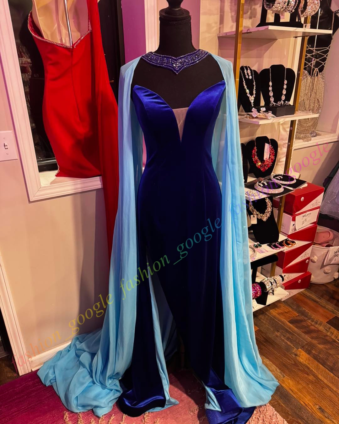 Abito da festa formale in velluto con spacco alto 2k24 Girocollo in chiffon Mantello Lady Spettacolo Ballo di fine anno Occasioni speciali Cocktail di gala Abito da passerella sul tappeto rosso Servizio fotografico Royal Turq