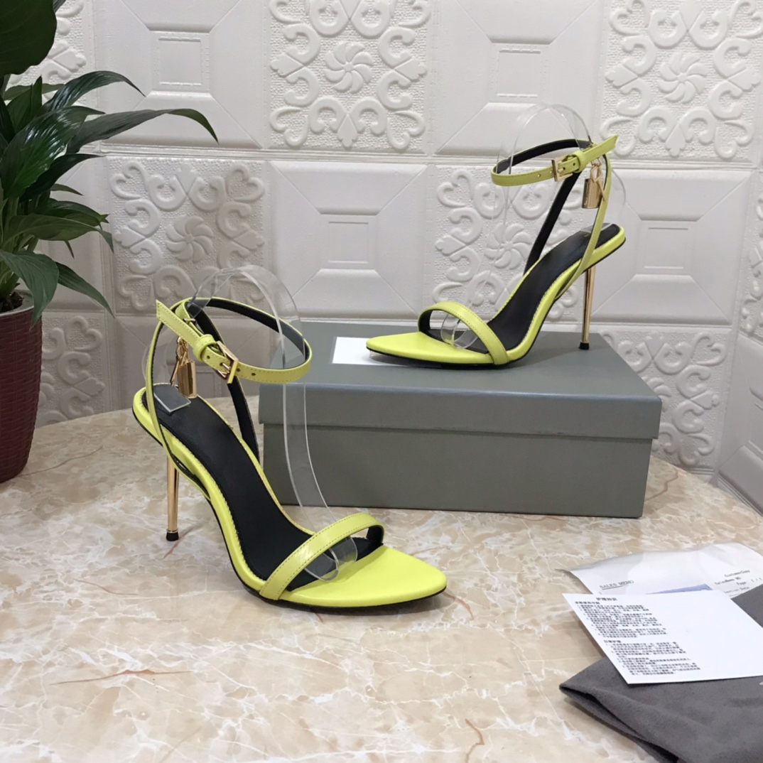 12A Quality 2024 New style High Heel shoes Metal buckle sandals designer Gold trimCashmere Ankle Strap cool shoes Genuine Leather stiletto sandals With Box