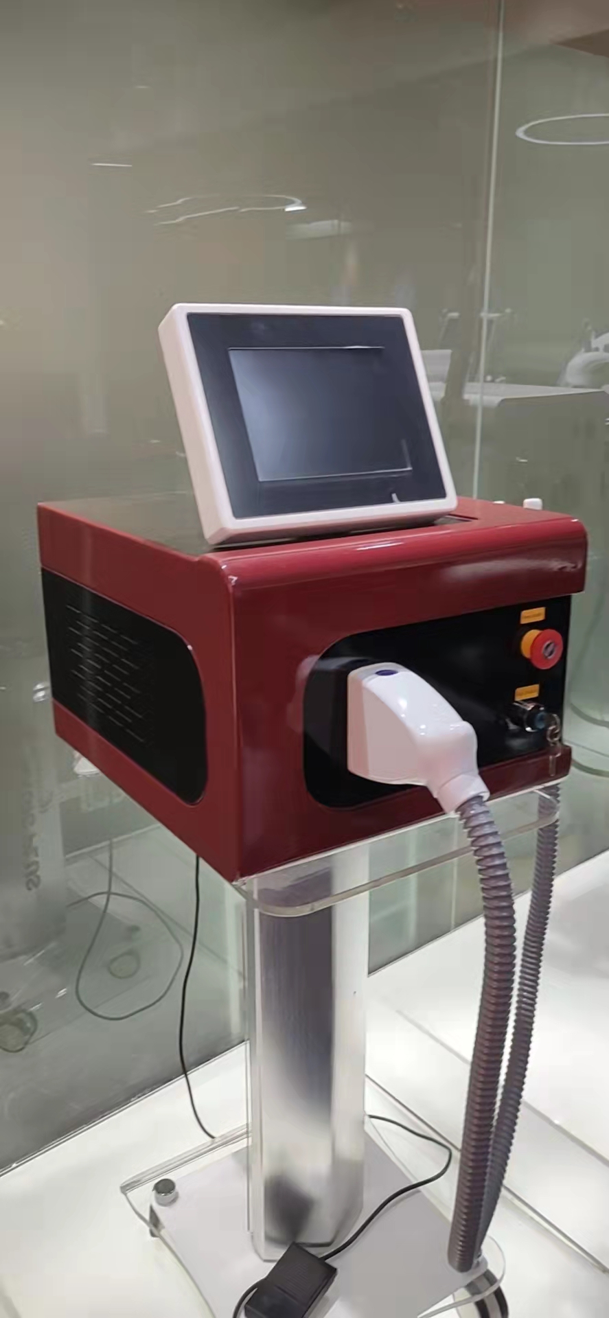 Machine portative de retrait de tatouage de retrait de pigment de visage de laser de pico portatif de nd yag l-aser machine