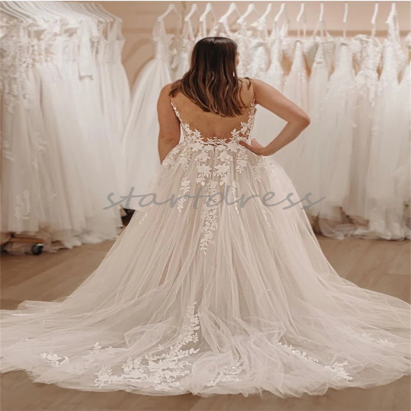 Ziviles Boho-Hochzeitskleid in Übergröße, sexy V-Ausschnitt, Spitze, A-Linie, Land-Brautkleid, bodenlang, Tüll, Pinselschleppe, Strand, böhmisches Brautkleid, elegantes, rückenfreies Robe Mariage