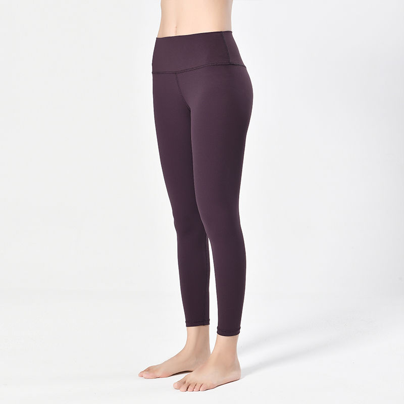 20234 Womens Designer Yoga Pants عارية عالية المرنة نايلون طماق عالية الخصر مثير لضغط الجري على جوارب اللياقة البدنية للنساء للنساء للنساء الحجم XS-2XL Z6