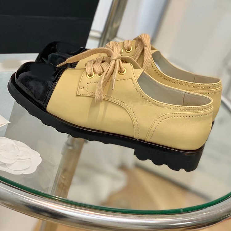 New style family C small fragrant style Middle ancient color matching lace up single shoes Women