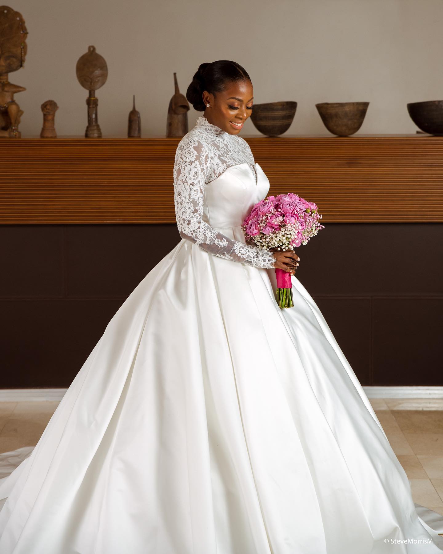 Amazing Lace Wedding Dresses Long Sleeves High Collar Bridal Gowns A Line Sweep Train Satin Vestido De Novia