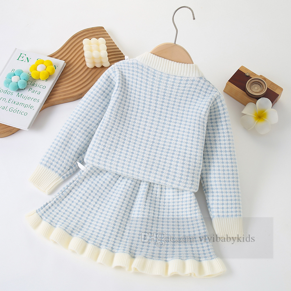 Lady Style Children Plaid stickade kläder Set Girls Bows Tie Long Sleeve Sweater Cardigan Falbala kjol 2st Kids Princess Outfits Z6532