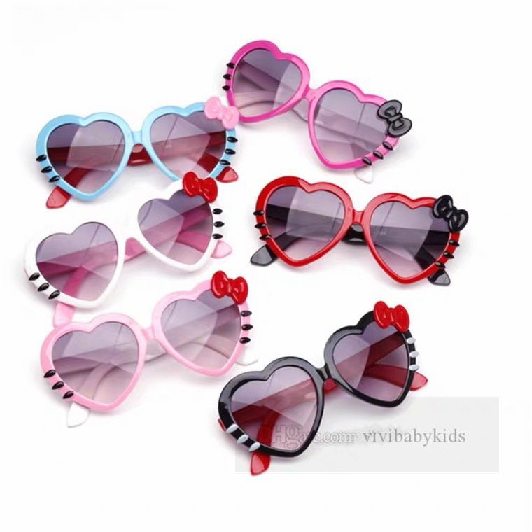 Occhiali da sole bambini cartoon cat Moda ragazzi ragazze Archi love heart frame occhiali da sole da spiaggia occhiali bambini UV 400 Occhiali protettivi Z6523