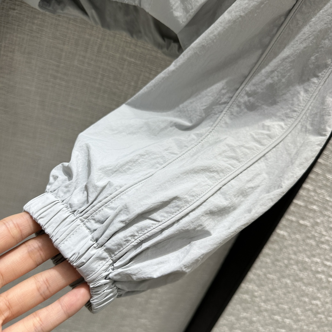 2024 Grey Kamizel Kamizelki Damskie zestawy spodni designerskich zestawów dresowych mody 3 sztuki 3 sztuki 10503