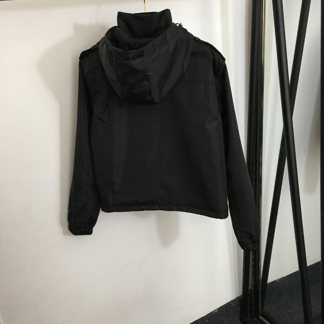 920 L 2023 Milan Runawy grande taille marque même style noir col rond manteau vêtements d'extérieur pour femmes bouton veste pour femme de haute qualité mode 20240033