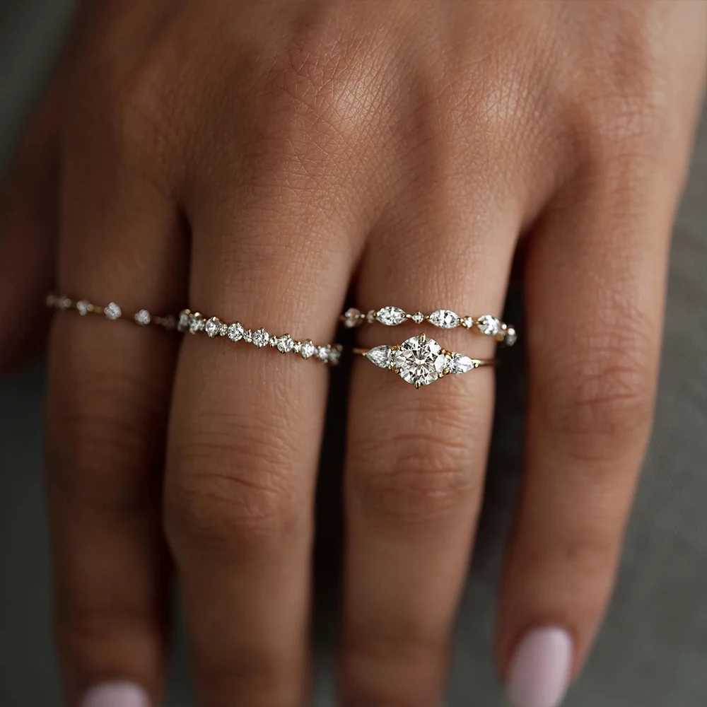 Anneaux de bande Canner Cluster à ligne unique Diamond Incrust 925 Silver Original Rings For Women Zircon Gift For Wife Luxury Anillos Gemstonesl240105