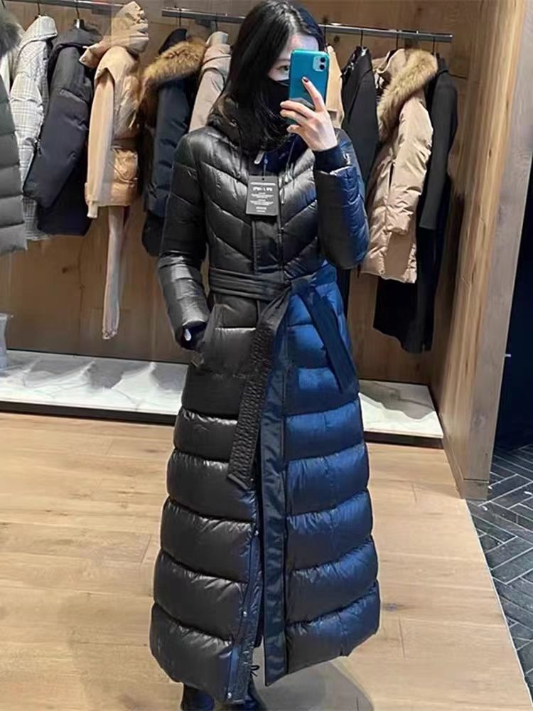 2023 Autunno Inverno donna Piumino d'anatra bianca Parka Giubbotti Cerniera con cappuccio Cintura con coulisse Cappotti lunghi slim da donna MGW003