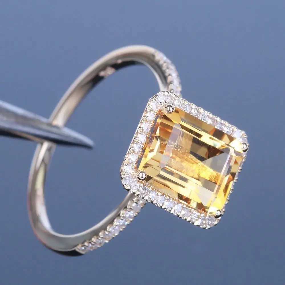 Anneaux de bande à la vente la plus vendue Couleur de champagne Solitaire Diamond Engagement Anneau Micropave Cluster Setting Yellow Gemstone Ringl240105