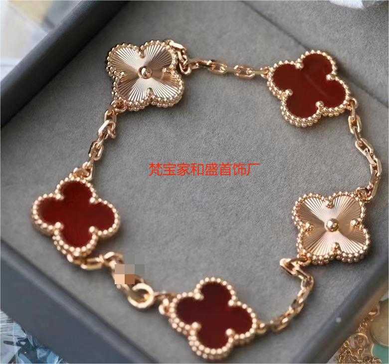 Classic Van Jewelry Accessories New Four Leaf Grass Five Flower Bracelet Pure Silver Plated 18K Gold Fanjia CNC Crafted Double sided Red Agate Laser