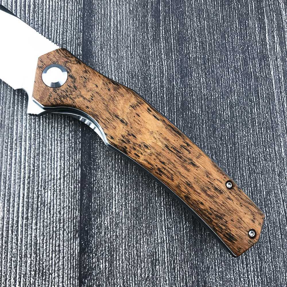 Knife Camping Outdoor EDC Pocket Flipper D2 Blade Combat Knives Folding Knife Survival Hunting Tactical Knife Wood Handle Jackknife