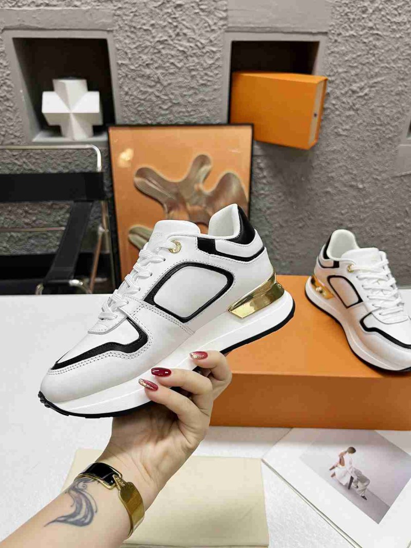 2024 Spring/Summer New Runaway Sneakers women Casual Shoes Genuine leather enhances comfort breathability Single shoe sandals high heels basketball jogging shoes