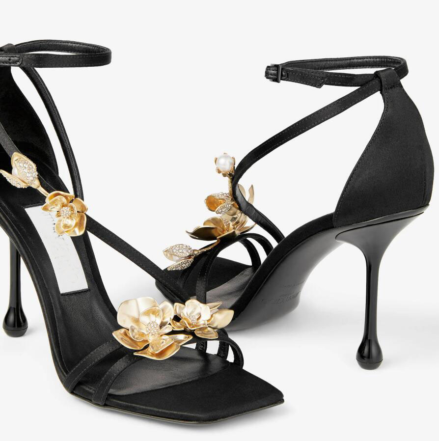 Verão marca de luxo mulheres zea sandálias de cetim preto sapatos com flores de metal dourado dedo do pé quadrado salto alto festa casamento senhora gladiador sandalias EU35-41 com caixa