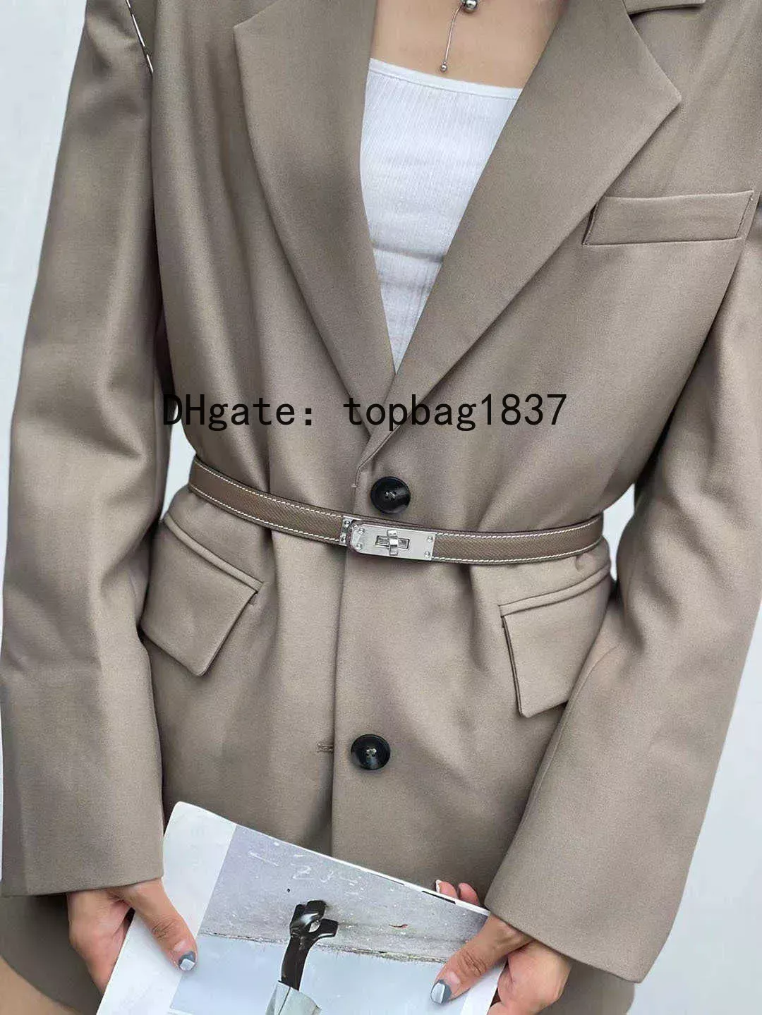 Designer Women Belt Vintage match Simple With Skirt Dress real leather Suit Pants luxury Tucked Waist Belt Locking Buckle Tight Belts with box 10a quality