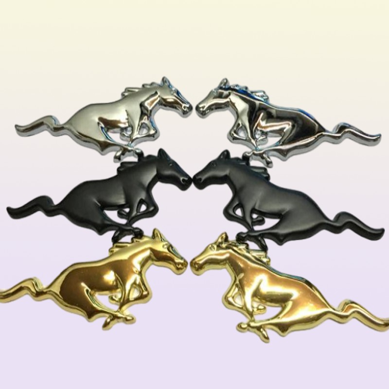 2st Car Metal Horse Logo Badge Emblem Sticker Storlek 75x28 +/- 1mm Färg Silver/svart/guld passform för USA Cars Series Mustang och andra modeller7138984