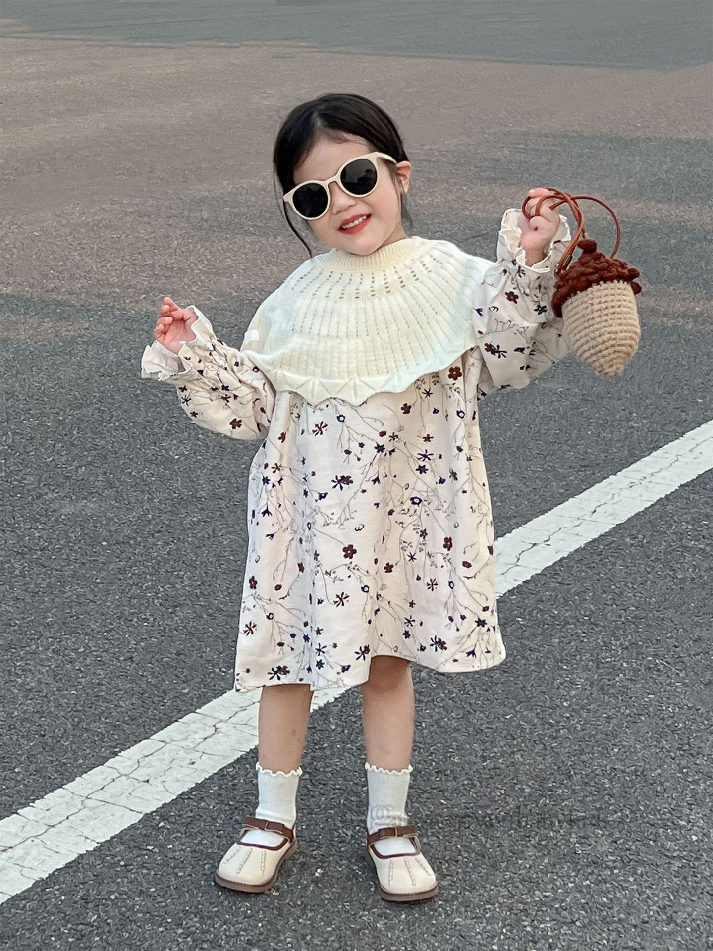 Girls floral printed dresses with hollow knitted poncho sets kids flare sleeve princess dress 2024 spring children clothes Z6614