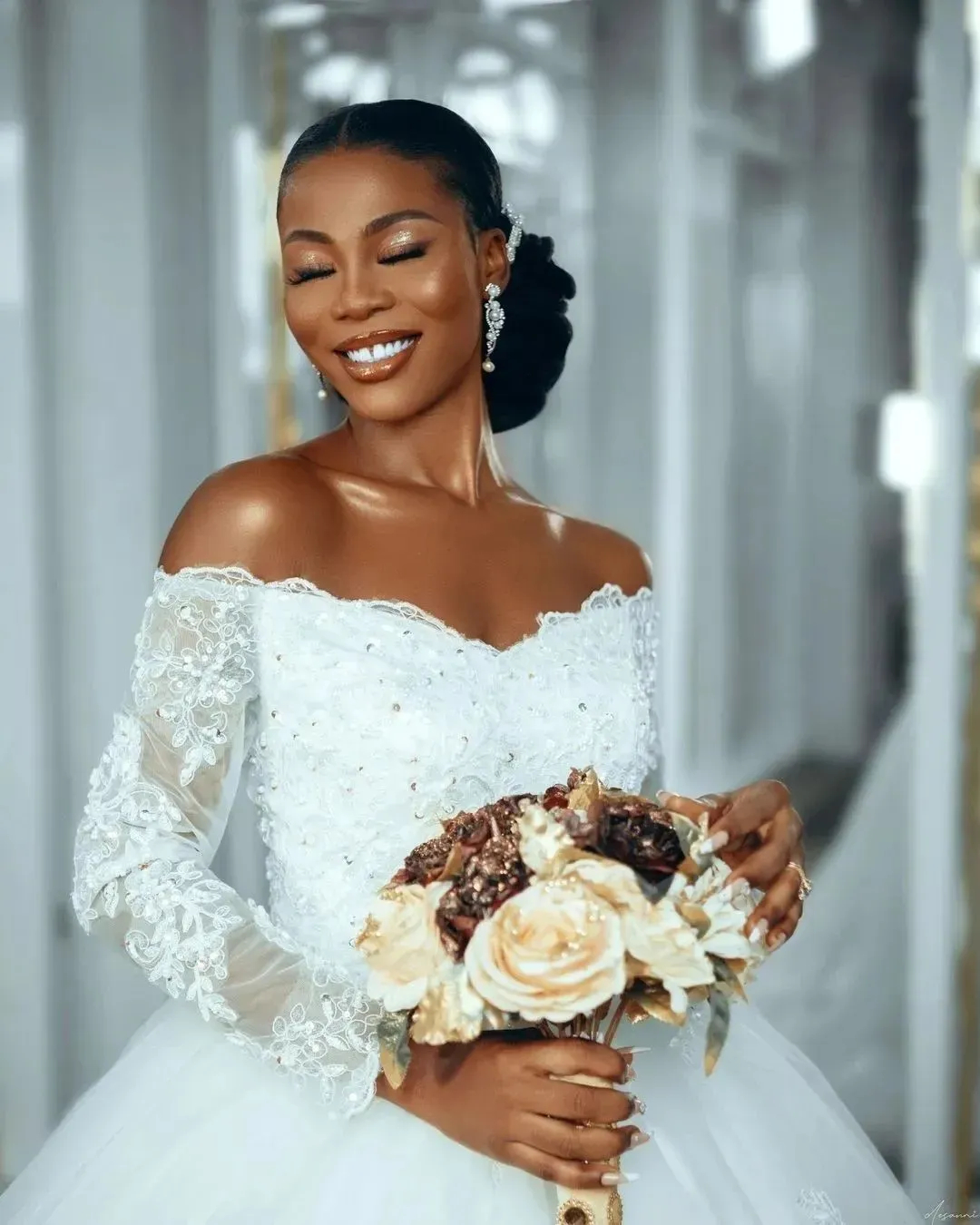 Magnifique robe de mariée blanche à épaules dénudées, manches longues, appliques en dentelle perlée, princesse, robes de mariée en tulle, corset, 2024