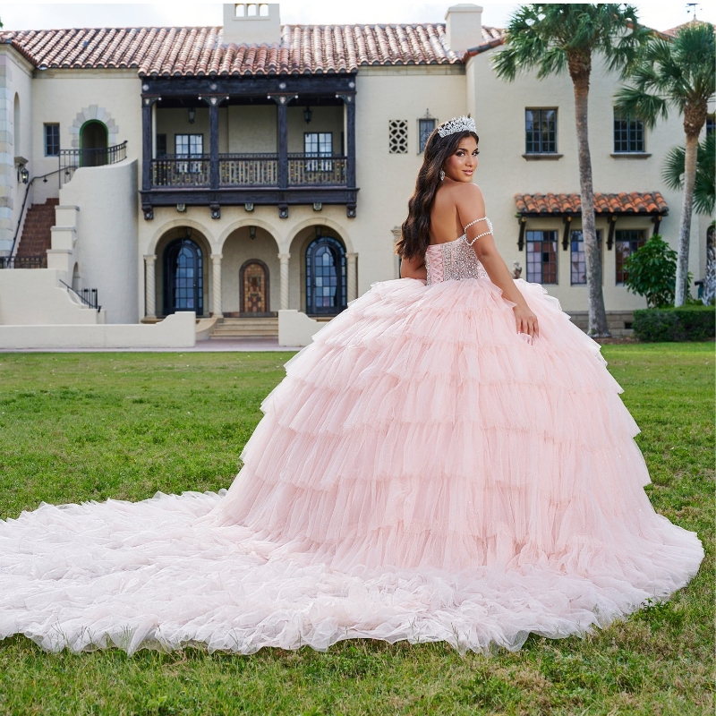 ثوب الكرة الوردي الفاخرة فساتين Quinceanera 2024 حبات كريستال Tulled Tiered Ruffles Mexican Sweet 16 فساتين Vestidos de 15 Anos Lace Up