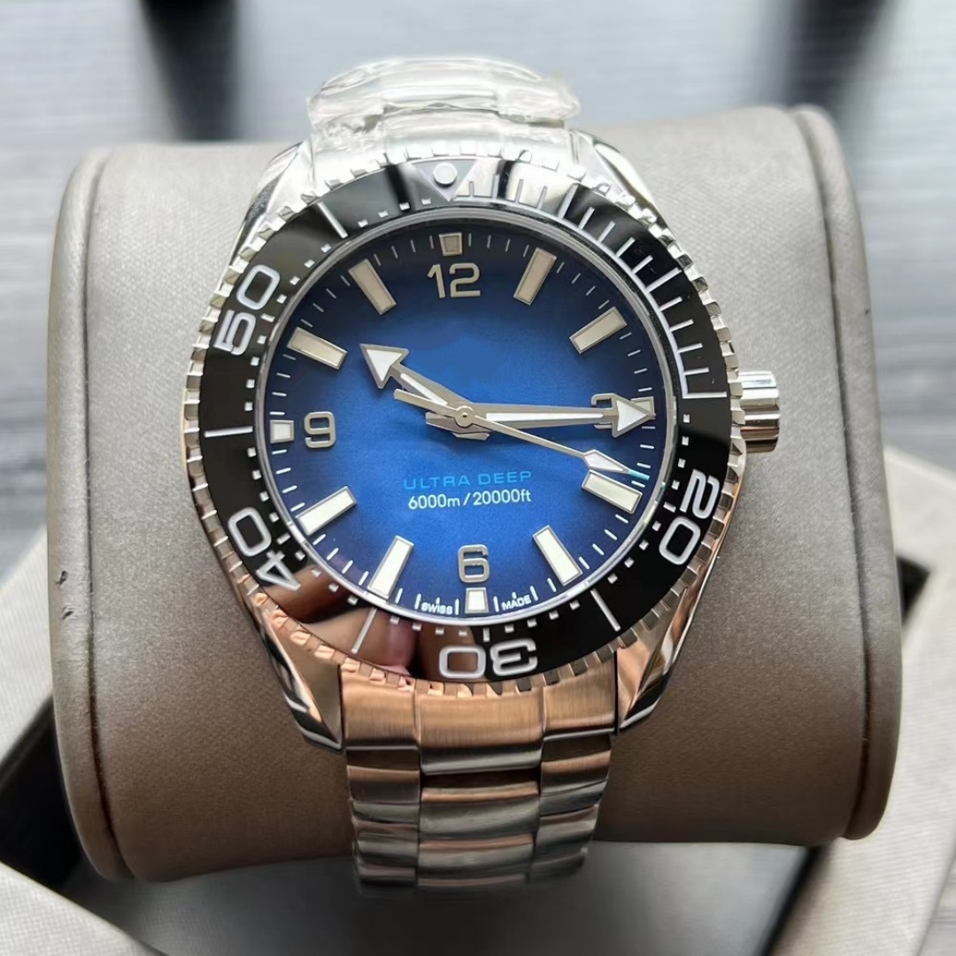 Hochwertige 42-mm-Herrenuhr mit Zifferblatt und automatischer Zeitmessung, Ocean Diver 600 m Skyfall, Edelstahlrückseite, Sport-Ozean-Herrenuhr