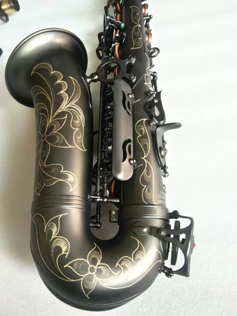 Feito de qualidade saxofone alto Eb preto galvanoplastia fosca banhado a níquel corpo esculpido sax profissional com estojo