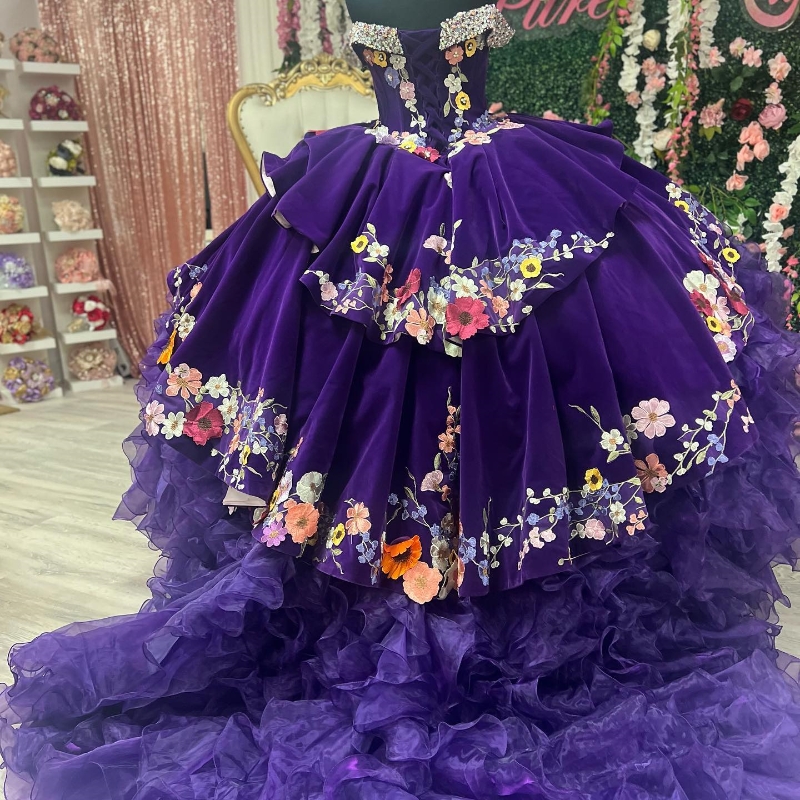 Purple vestidos de 15 anos Quinceanera Dresses Embroidered Applique Beads Tull Tiered Girl Sweet 16 Party Wear robes de soiree
