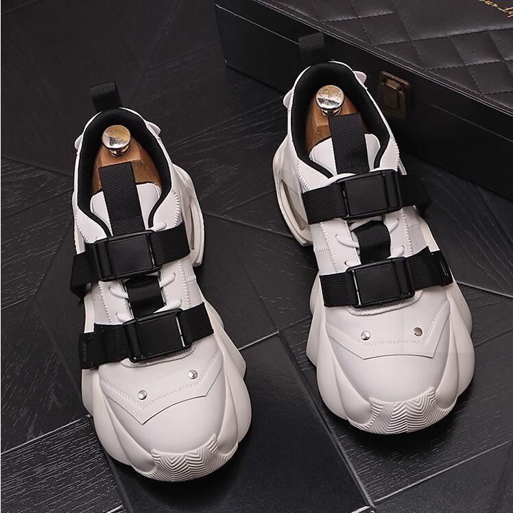 Chaussures pour hommes à la mode printemps nouvelle Version coréenne de chaussures décontractées chaussures de sport à semelles épaisses petites chaussures blanches 10A28