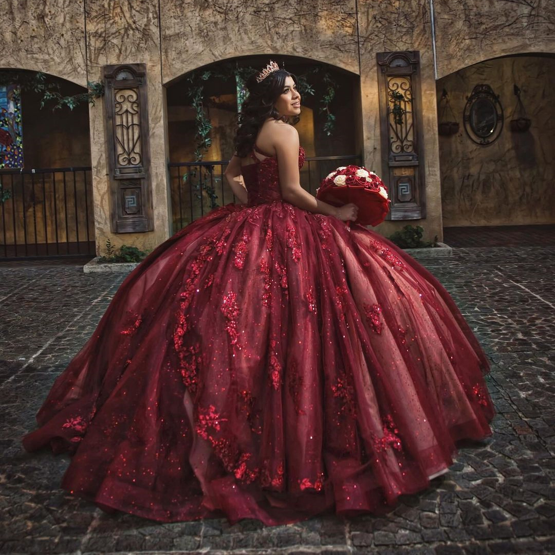 Новое красное платье Quinceanera, бальное платье с оборками и аппликацией, кружевной корсет с бисером, милые платья на день рождения 16, Vestidos De 15