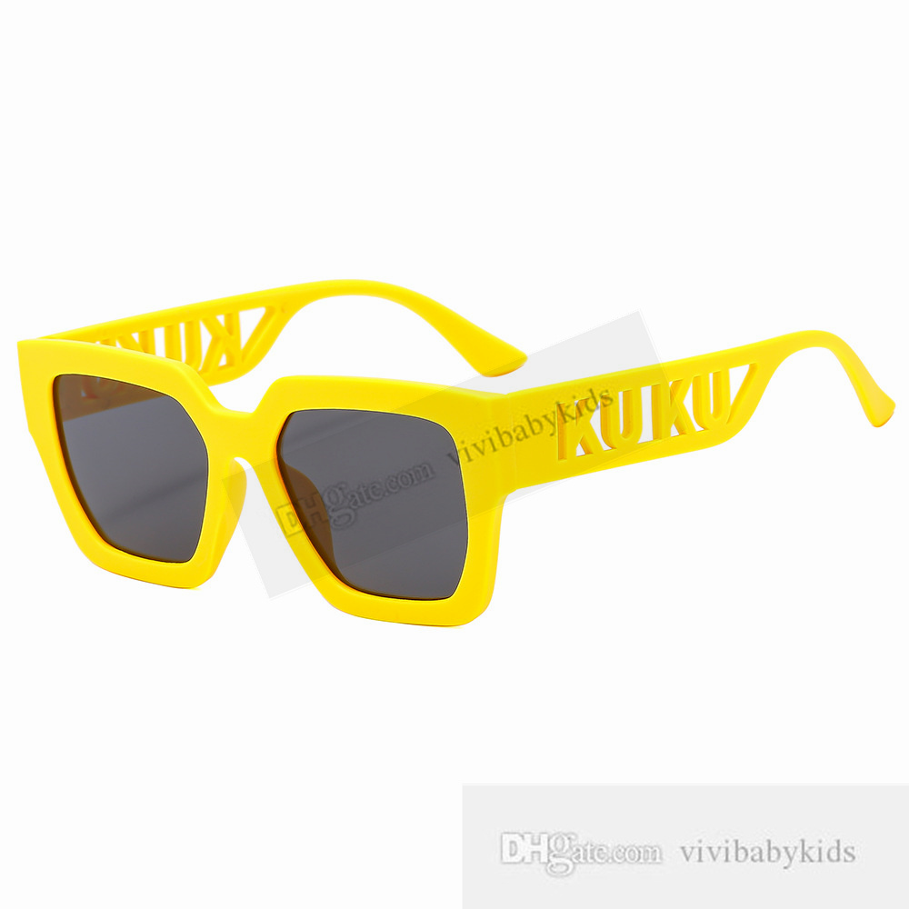 Mode enfants larges lunettes de soleil INS garçons filles lettre creuse cadre carré lunettes de soleil enfants Uv 400 lunettes polarisées écran solaire S1018