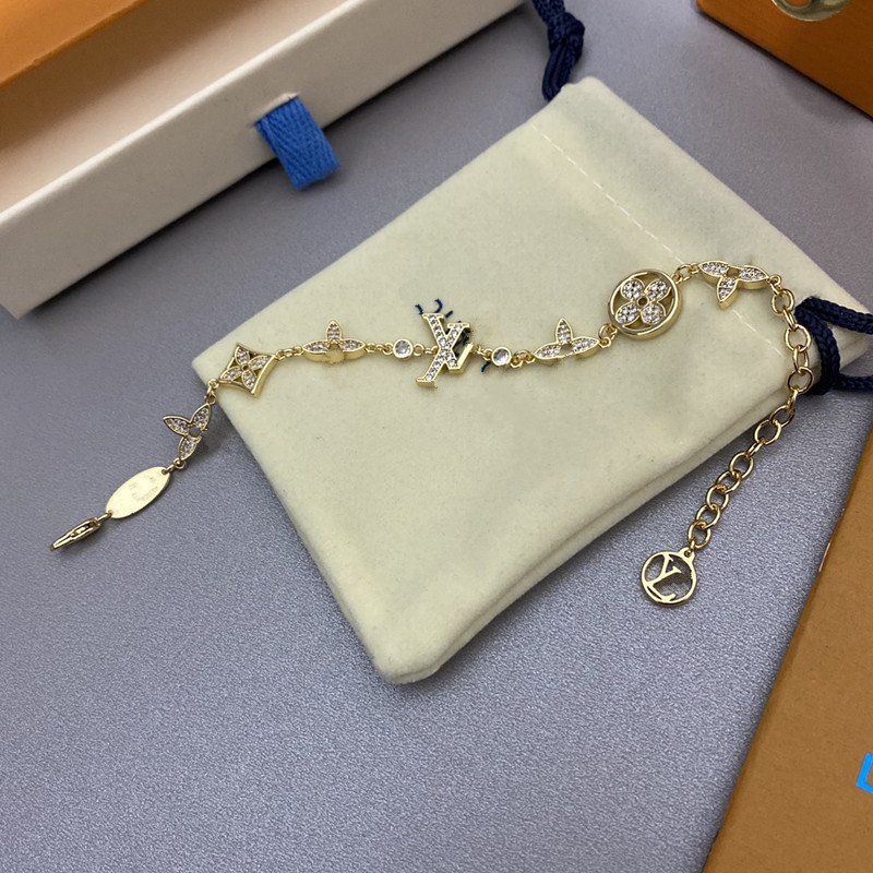 Com caixa charme pulseiras designer pulseiras para mulheres liga de aço inoxidável 18k banhado a ouro jóias diamante pulseiras