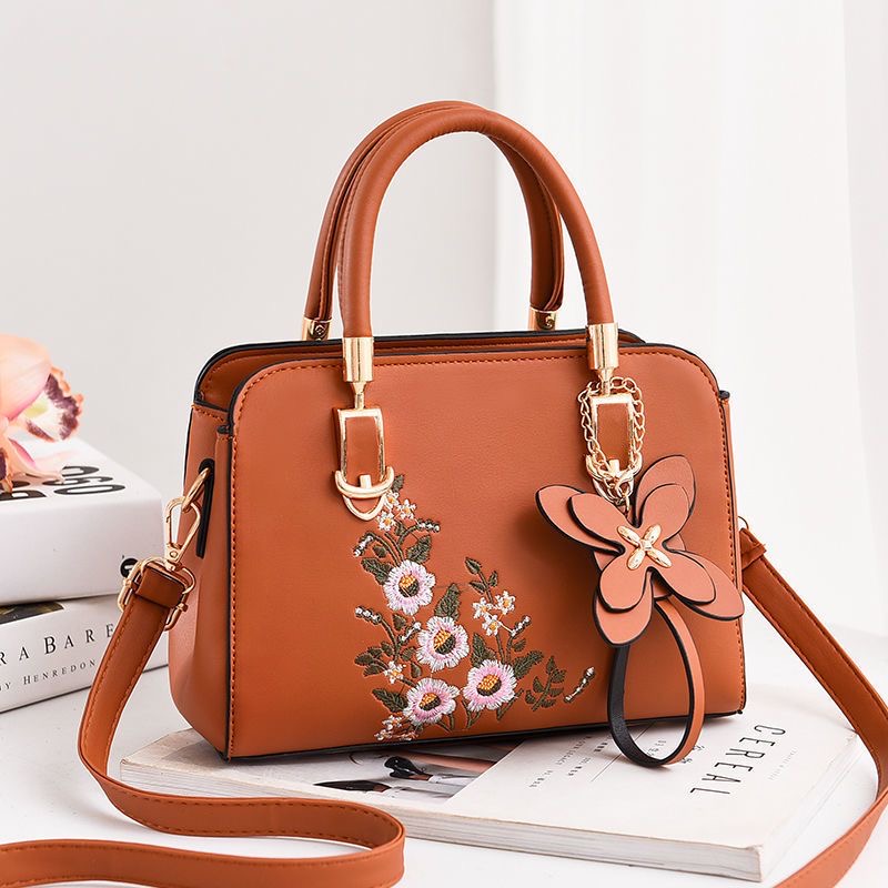 Stilista di moda la borsa tote Borsa di tendenza Borsa a tracolla classica da donna Borsa a tracolla casual Borsa a mano vintage in pelle PU con cerniera Borsa da esterno di lusso