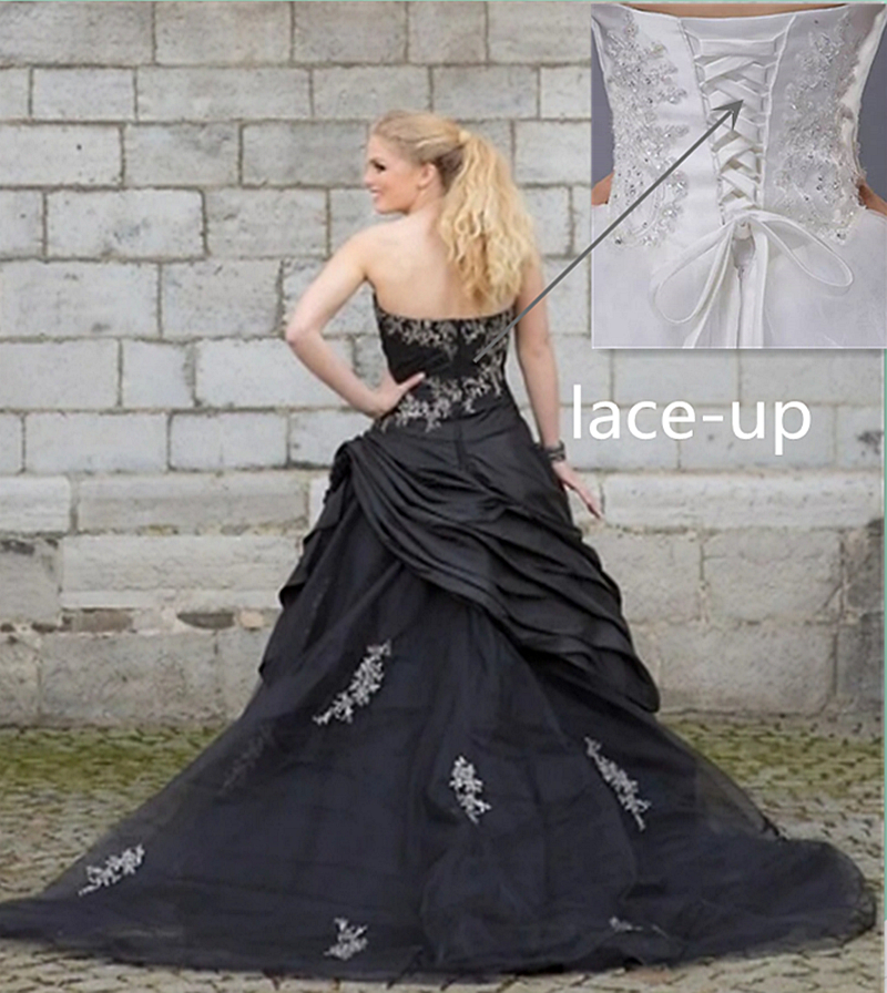 Gothic Schwarze A-Linie Brautkleider mit kurzer Jacke, gerüschtes Satin, lange Brautkleider, Spitzenapplikationen, drapierter Rücken, Schnürkorsett, Vintage-Brautkleid, Schloss-Vestido 2024