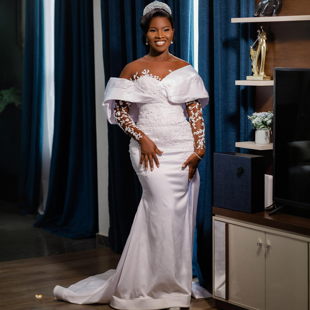 Sjöjungfrun bröllopsklänning för brud plus storlek ren nack långa ärmar applicerade rehinestones tiered tyll spets bröllopsklänningar för äktenskap för nigeria svarta kvinnor nw012