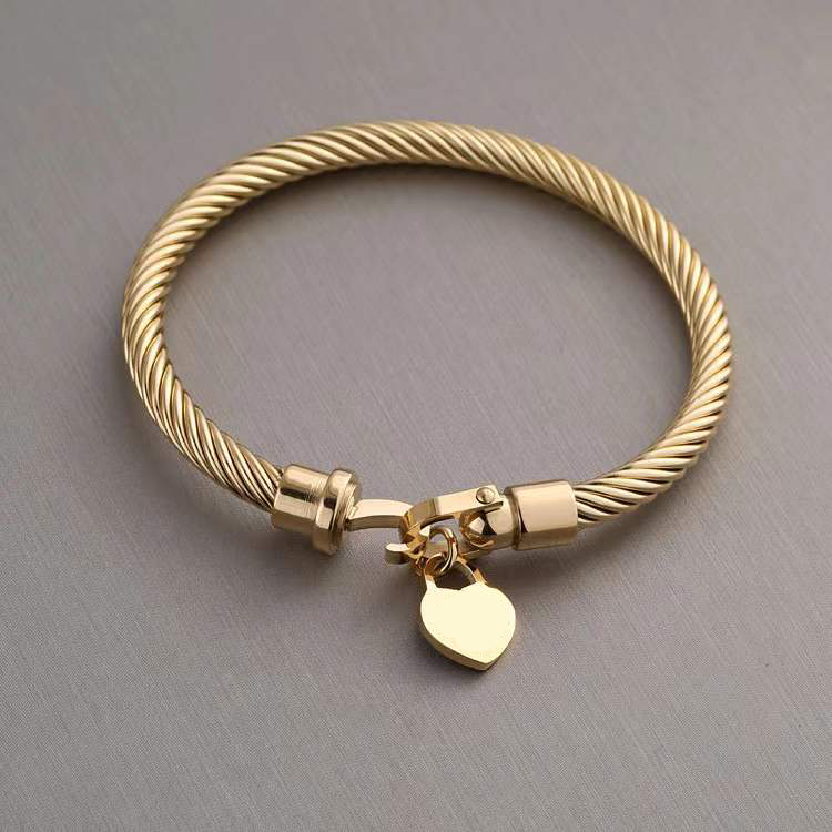 mens bracelet designer jewelry women love thickened gold bottom plated circle letter charm bracelet elegant heart bracelet fashion jewelry birthday gift with box