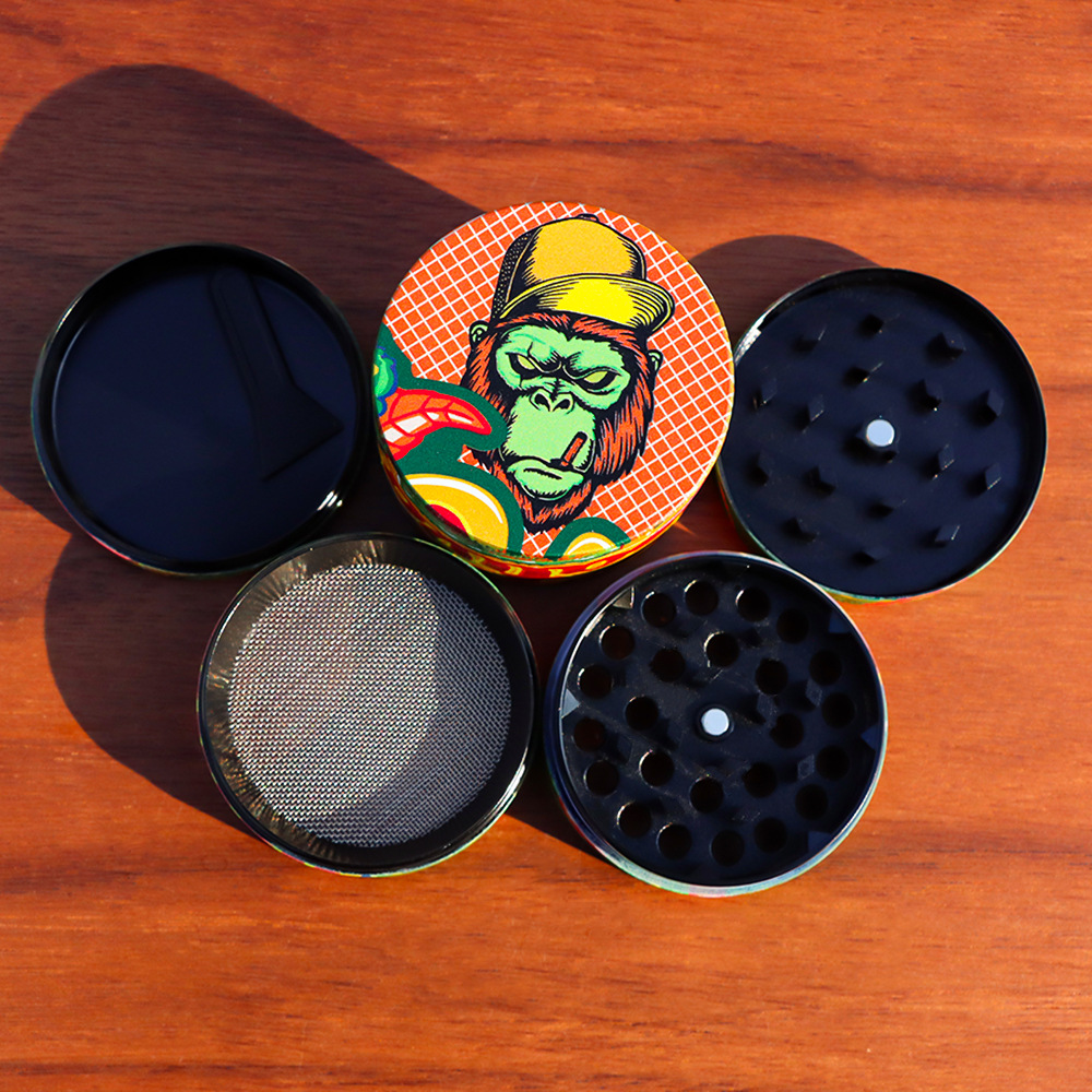 Smoking Pipes 50mm zinc alloy cigarette grinder cartoon print full package color printing display box