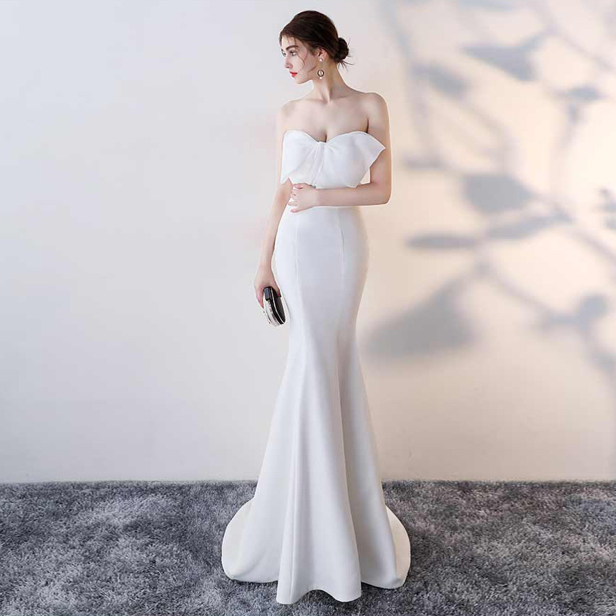 Ny bankettklänning Elegant fransk värdklänning Girls Day Party Vuxen Giftklänning Fishtail Halter Bridal Party Off Shoulder Evening Dress