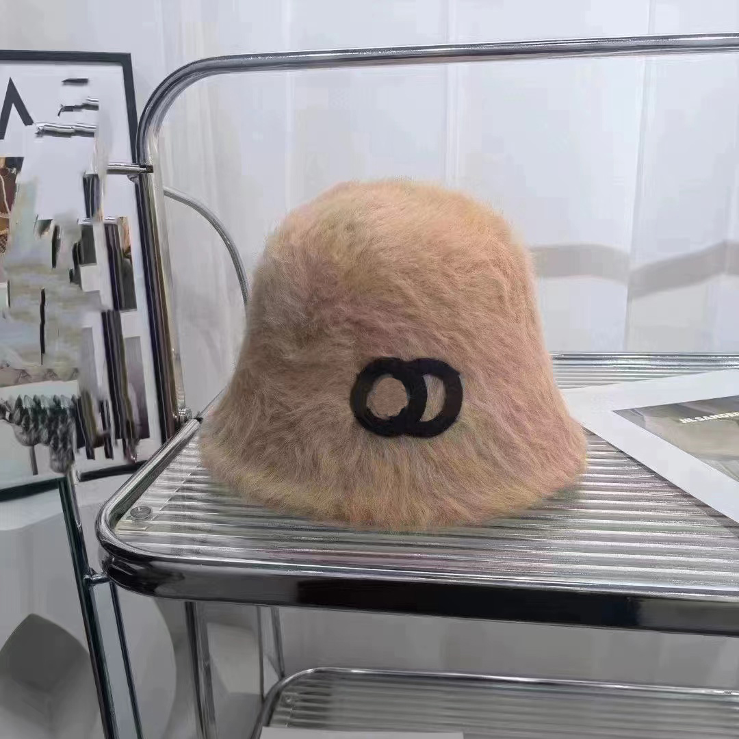 バケットハットデザイナーバケツハット豪華な帽子小香料スタイル高品質の100レターハットウサギの髪の素材