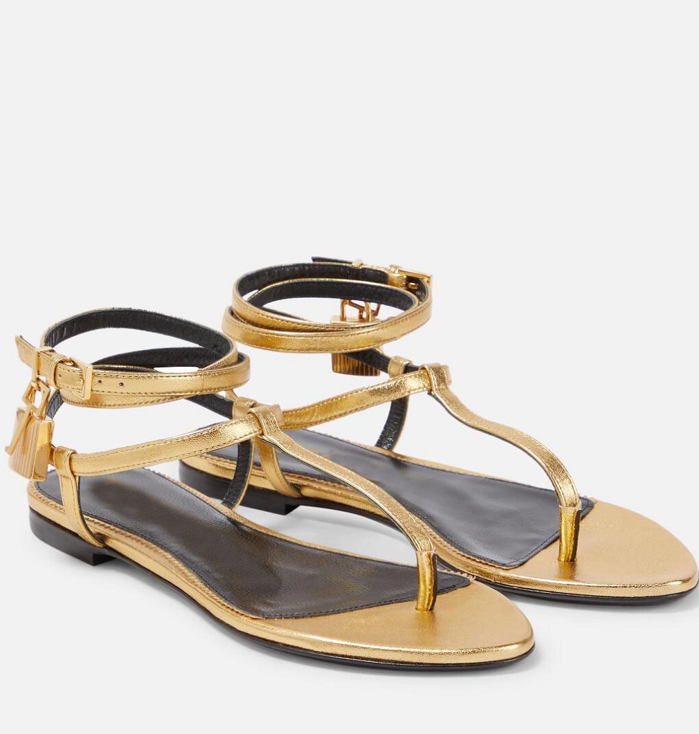 Luxe 2024S / S Marque Padlock Cuir Thong Sandales Chaussures Serrure Clé Cheville Strappy Slide Flats Lady Gladiator Sandalias Confort Marche EU35-43 avec boîte