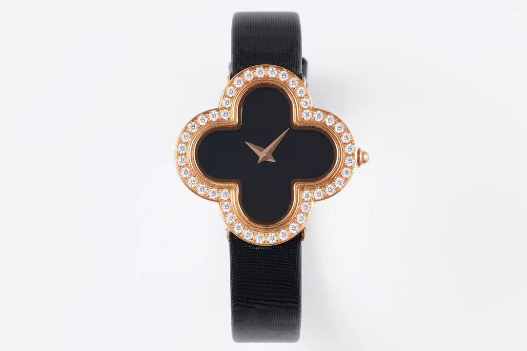Watch Designer Watches Damskie modne luksusowe gorące sprzedażą stali nierdzewnej Elektroniczny wodoodporny szafir