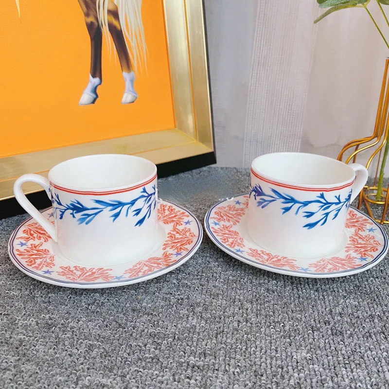 Designer Cups and Saucers Set High-grade Quality Bone China Ceramic Coffee Cup Set Afternoon Tea Suit Fashionable Drinkwares with Box