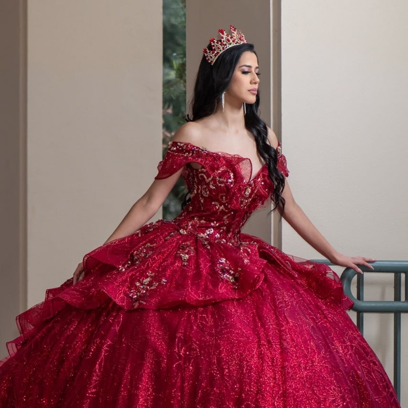 Röd glänsande quinceanera klänningar spetspärlor tull fest elegant utanför axeln kväll prom klänning för kvinnor bollklänning vestidos de 15