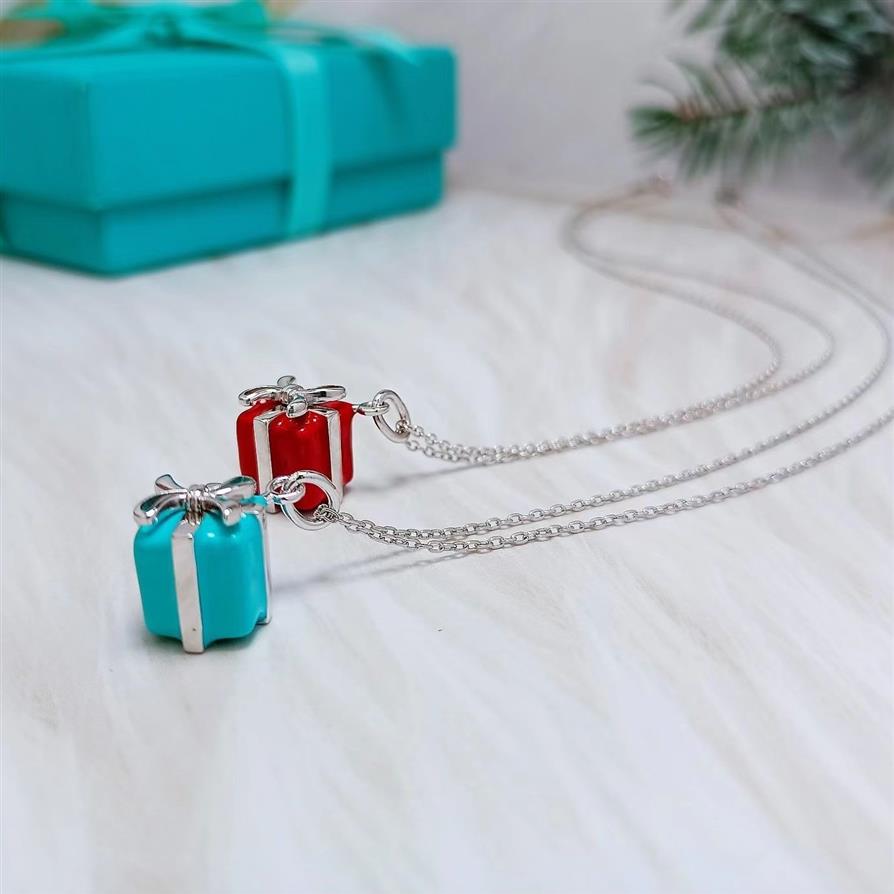 Luxury Gift box pendant necklace female stainless steel couple pendant designer neck jewelry Christmas gift Valentine's Day w304d