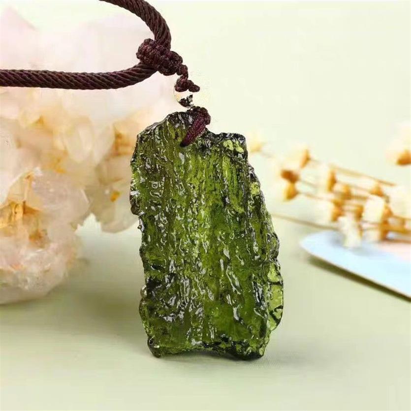 Naturalny zielony Aerolites Moldavite Crystal Kamień Energia Energia Apotropaic4G-5G LOP LOPE Unikalny naszyjnik 201013309h