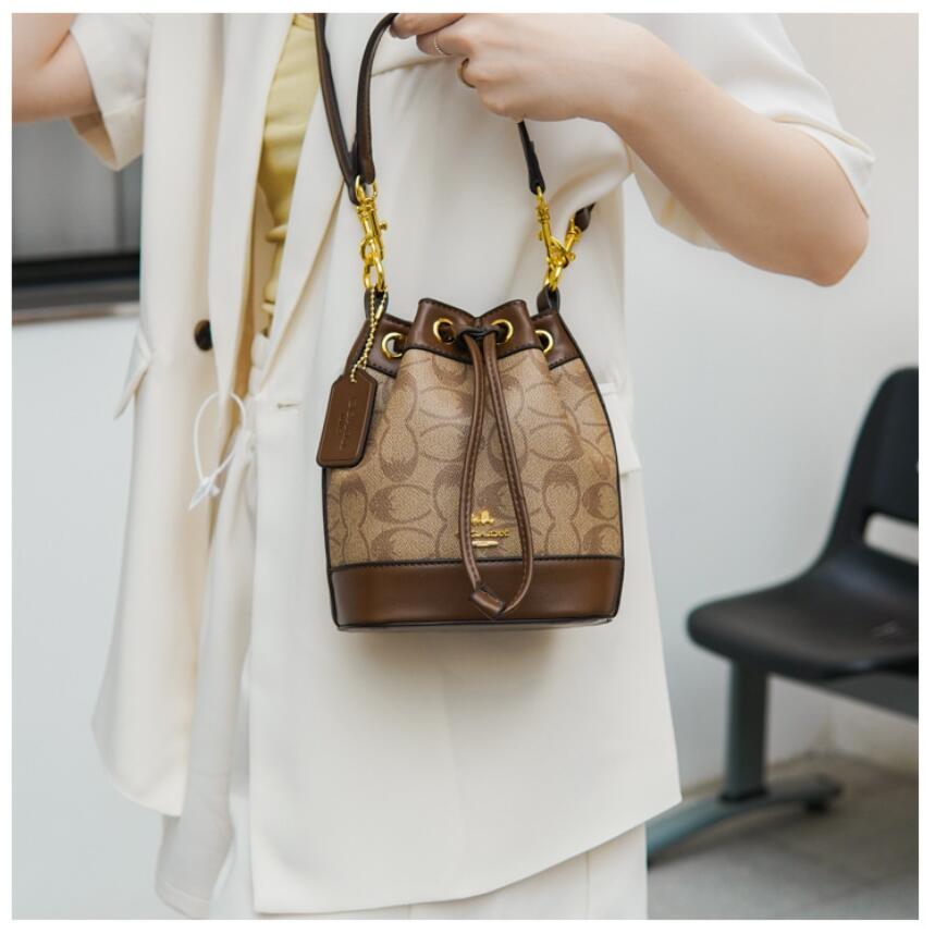 Кошельки Роскошный дизайн Винтажная сумка-ведро Женская мода в стиле ретро One Shoder Сумки через плечо Цветная сумка с принтом Drop Delive Dhnh5
