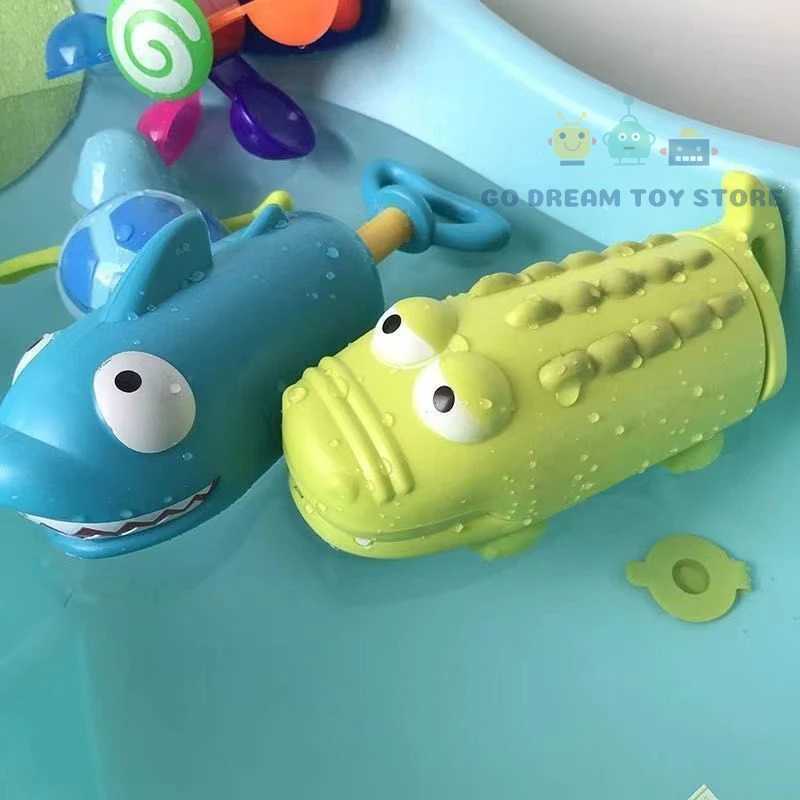 Sandspiel-Wasserspaß für Kinder, herausziehbare Wasserpistole, Spielzeug für Kinder, Hai-Cartoon-Design, Sommerspiel, Strand, Wasserpistole, Sprinkler, Badezimmer, Dusche, Badespielzeug