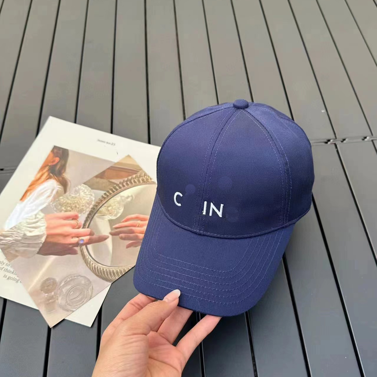 Cap Designer Cap Luxus Designer Hut neue bestickte Baseball Cap Buchstaben Sonnenhut Männer und Frauen hundert Modelle klassische große Marke