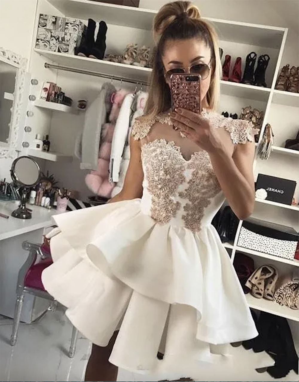 Modest Short Homecoming Prom Dresses Lace Appliqued Ruffles Cocktail Party Dress Illusion Zipper Back Evening Gowns Women Club Wear