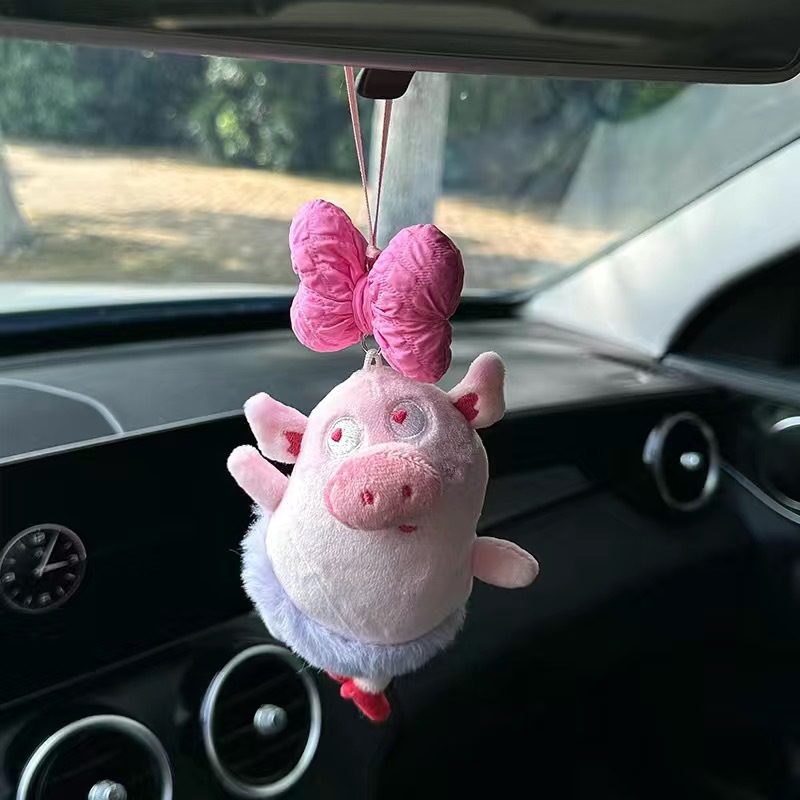 Rétroviseur de voiture cochon de Ballet mignon, pendentif décoratif, poupée en peluche amusante, décoration pour nouveau cadeau de voiture pour filles