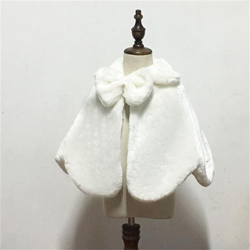 어린이 목도리 세련된 재킷 2024 새로운 가을 겨울 모방 모피 망토 소녀의 흰색 코트 귀여운 작은 외부웨어